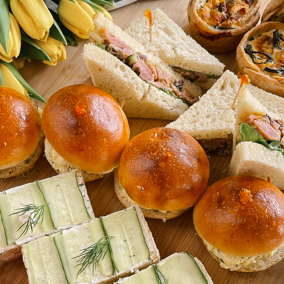 Neon Commissary Catering